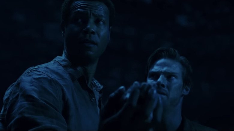 Isaiah Mustafa's Mike Hanlon holds the heart of Pennywise in It Chapter Two