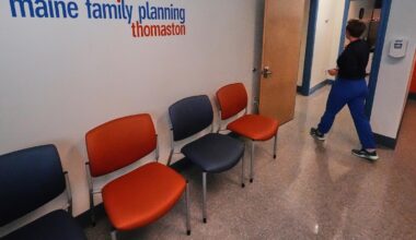 Appeals court says Medicaid funding cuts for Planned Parenthood can stand while lawsuit proceeds