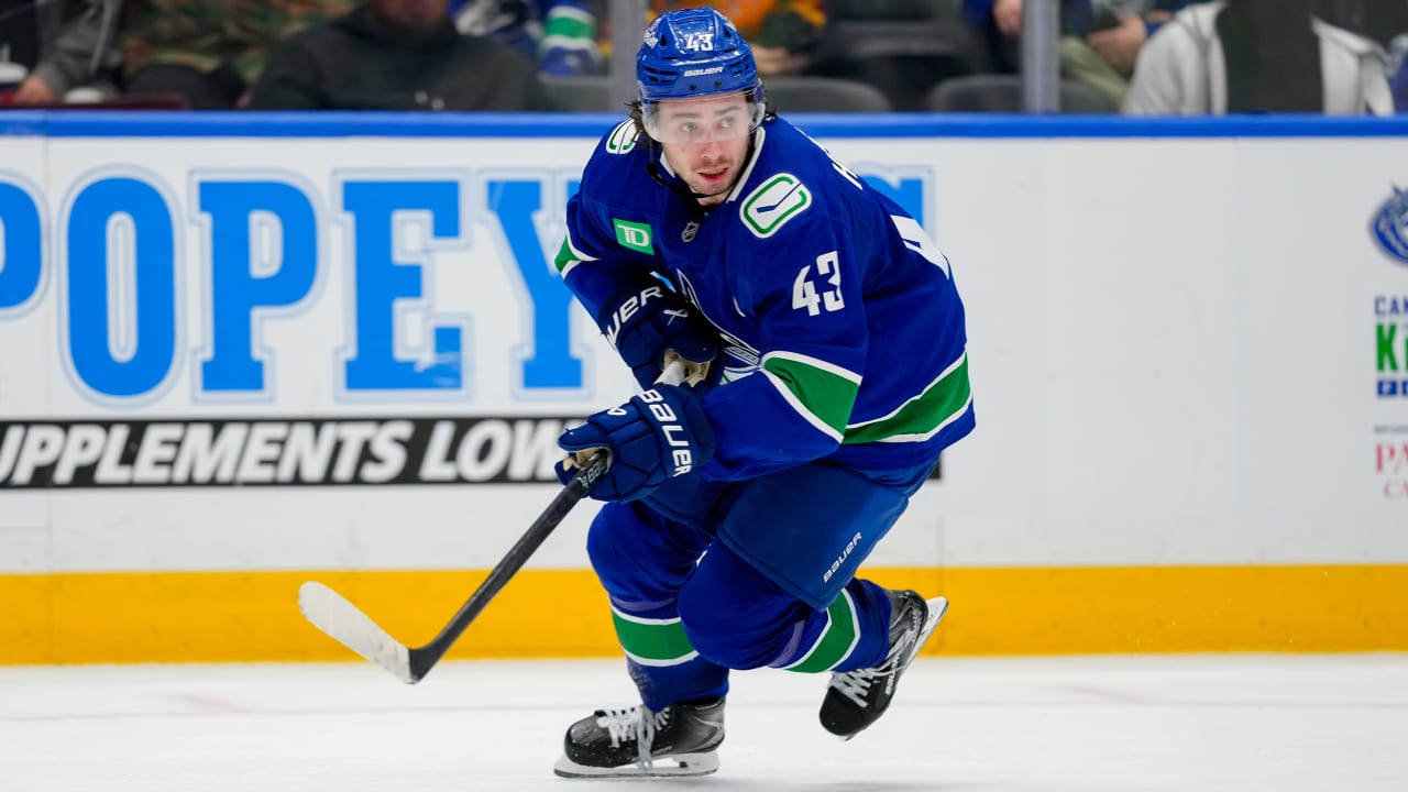 NHL On Tap: Hughes expected to debut for Wild against Bruins