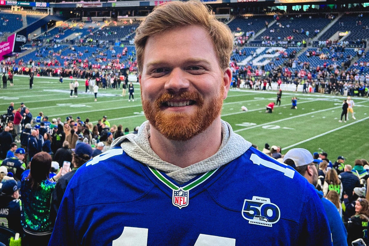 Meet the Seahawks fan dubbed ‘Stan Darnold’ who is pulling for his QB look-alike