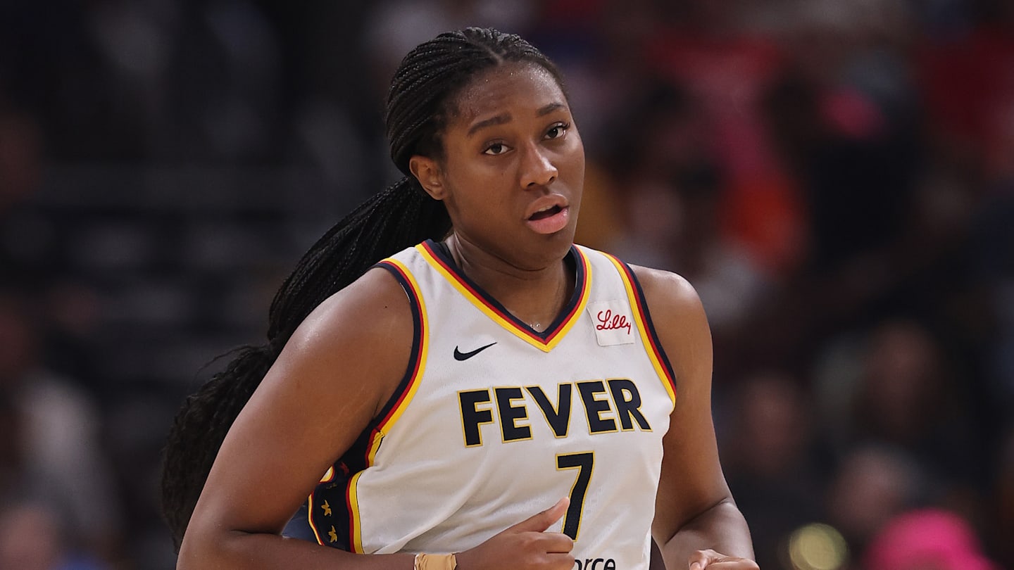 Indiana Fever v Chicago Sky