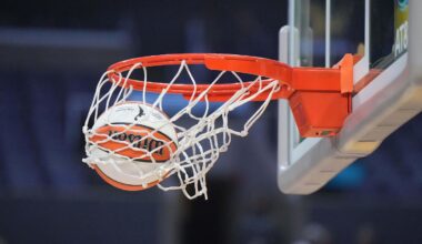 How Phoenix Fought Its Way To 2000 Playoffs