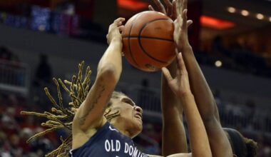 Mercury's Simms Has Incredible Performances In College