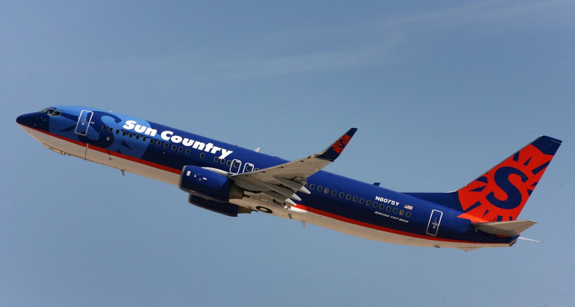 Allegiant to buy Sun Country in $1.5 billion cash and stock deal