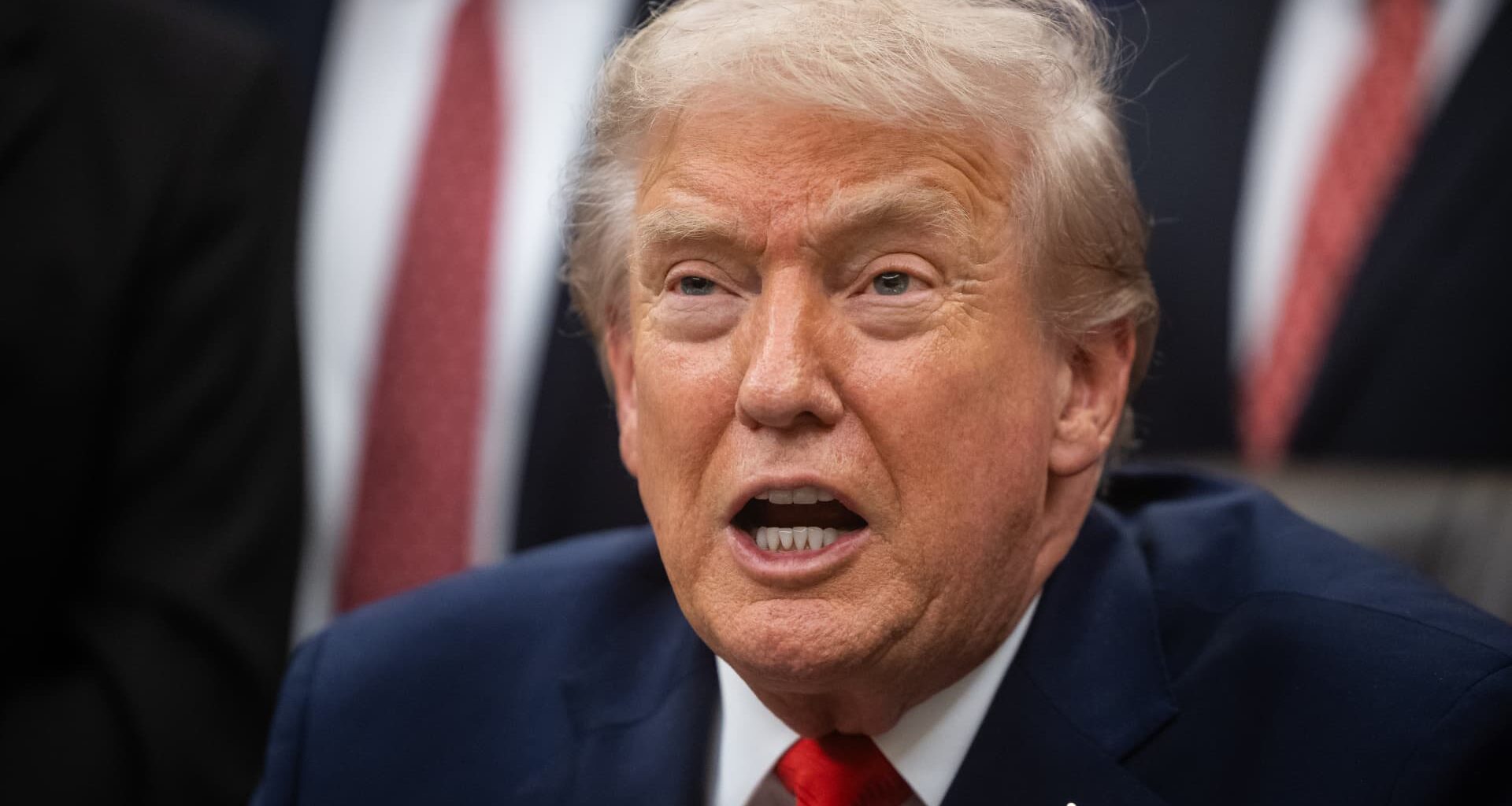 Trump 'instructing' his 'Representatives' to buy $200B in mortgage bonds