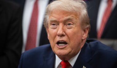 Trump 'instructing' his 'Representatives' to buy $200B in mortgage bonds