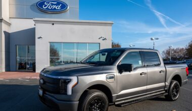 Ford to record $600 million pension charge in fourth quarter