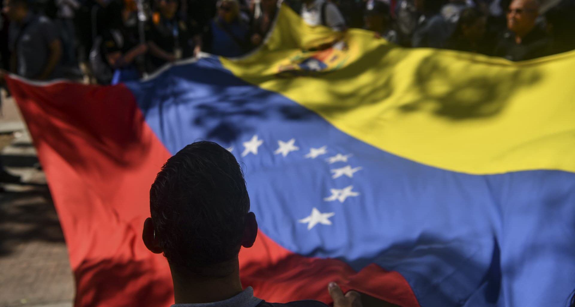 Can Venezuela produce 3 million barrels of crude oil a day?