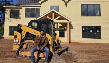 Can Home Depot's AI-powered push to court pros move the needle in its own business?