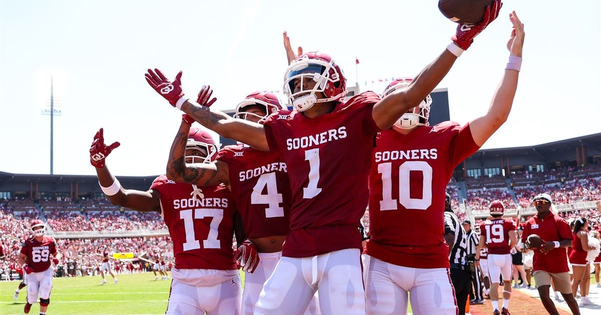 South Carolina lands first transfer portal commitment