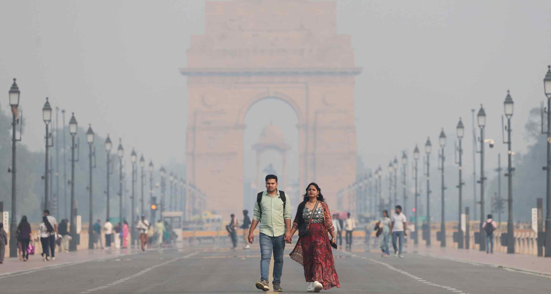 Lionel Messi's India visit focuses attention on Delhi smog crisis