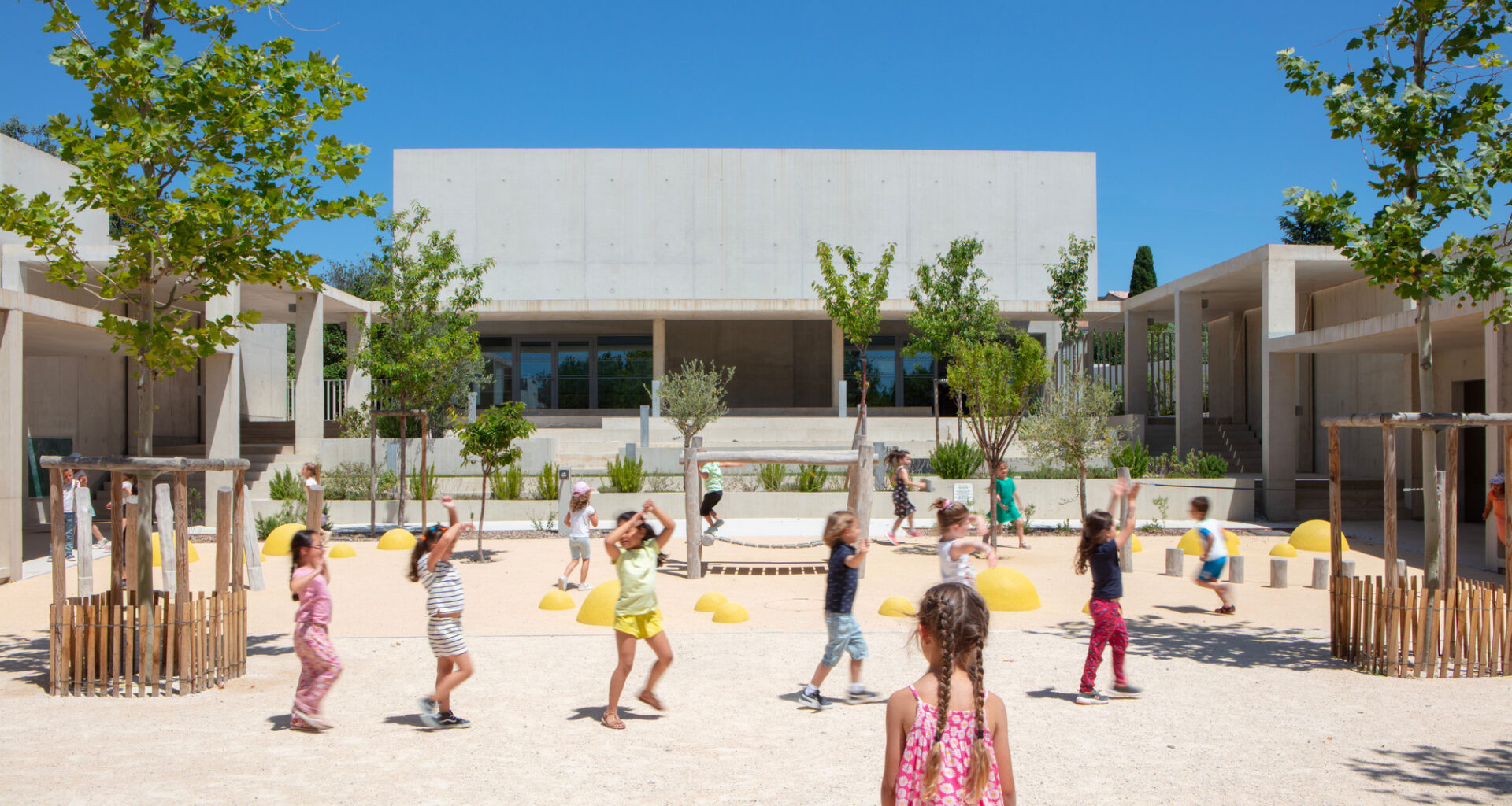 Paul Doumer School Complex / AT architectes
