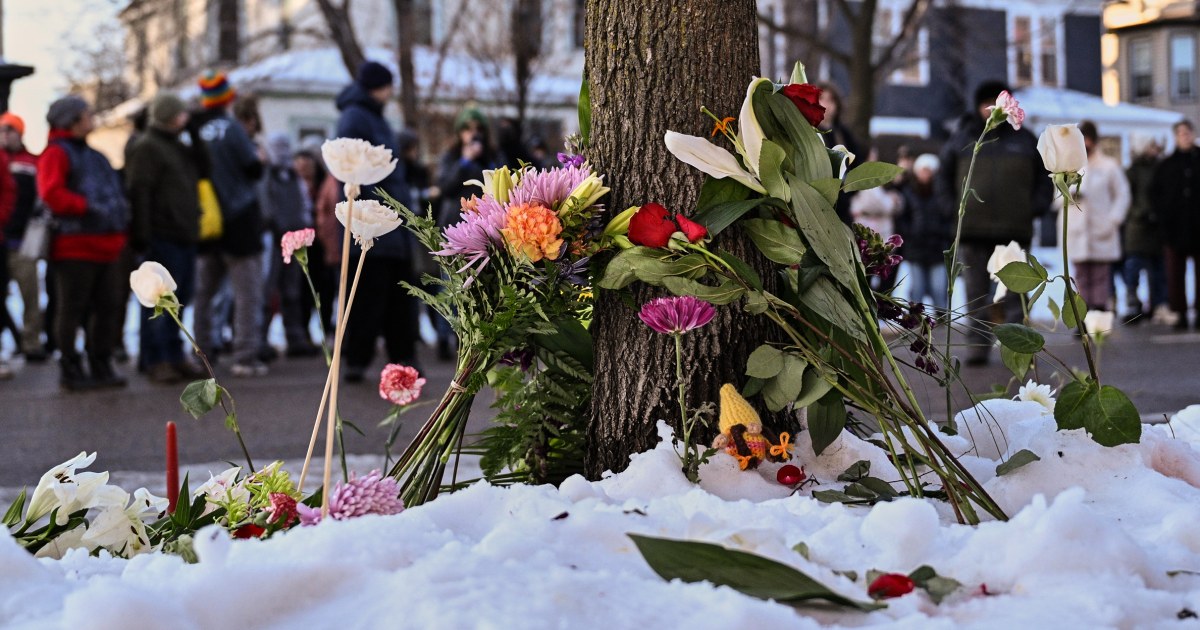 Renee Nicole Good, woman shot by ICE agent, was out 'caring for her neighbors,' Minneapolis officials say