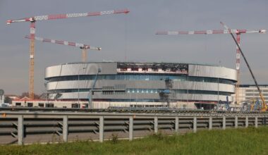 What's the latest on the Olympic hockey rink and NHL participation?