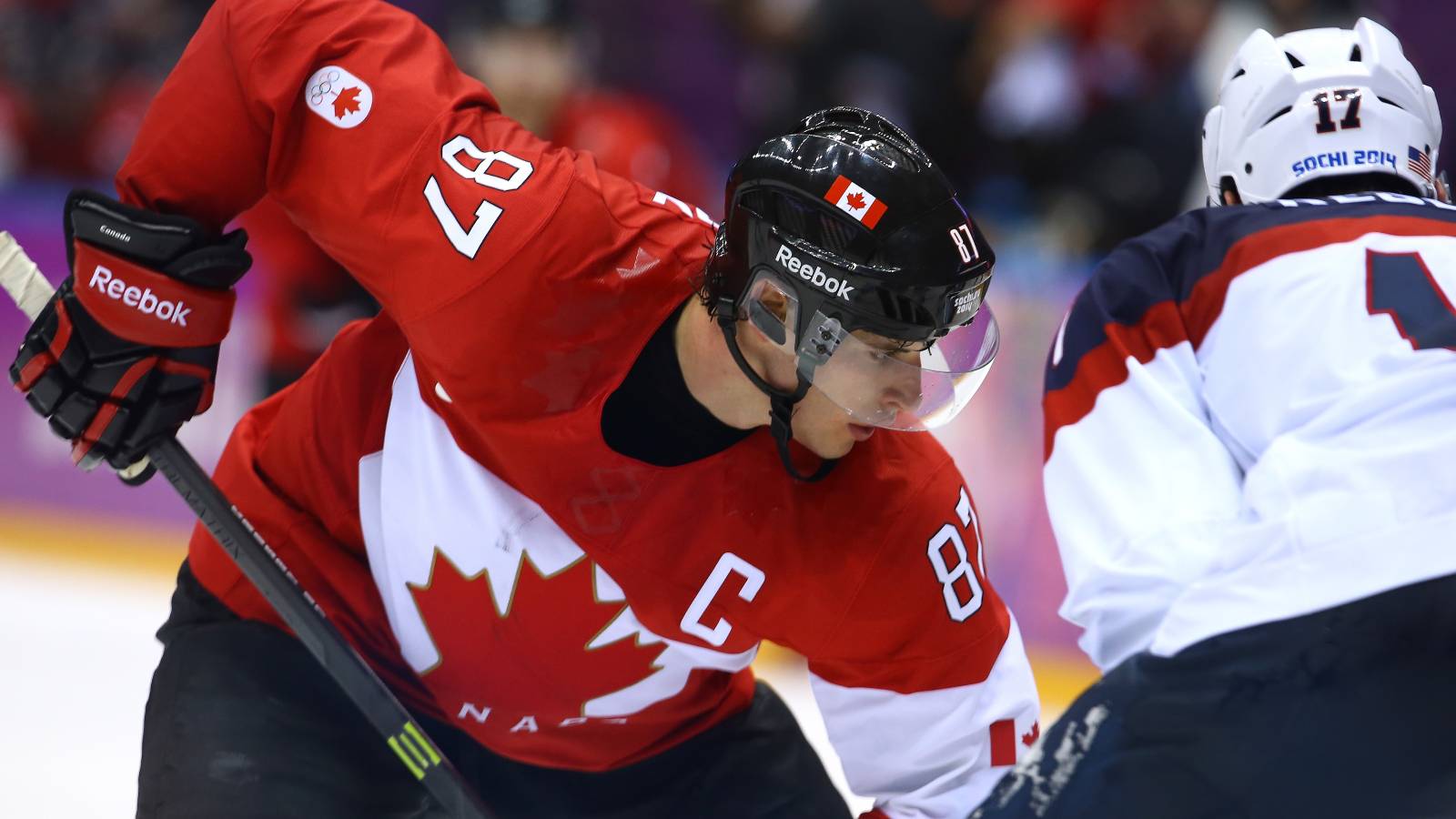 Sidney Crosby playing for Canada at 2014 Olympics