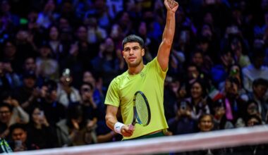 Carlos Alcaraz of Spain gives the crowd a thumbs up after winning against Jannik Sinner of Italy during the Hyundai Card Super Match in Incheon, Saturday. Korea Times photo by Shim Hyun-chul