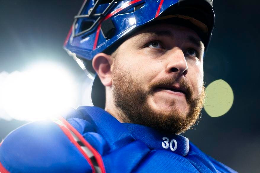 Blue Jays Coach Sends ‘Crash’ Alejandro Kirk Message After Heartbreaker