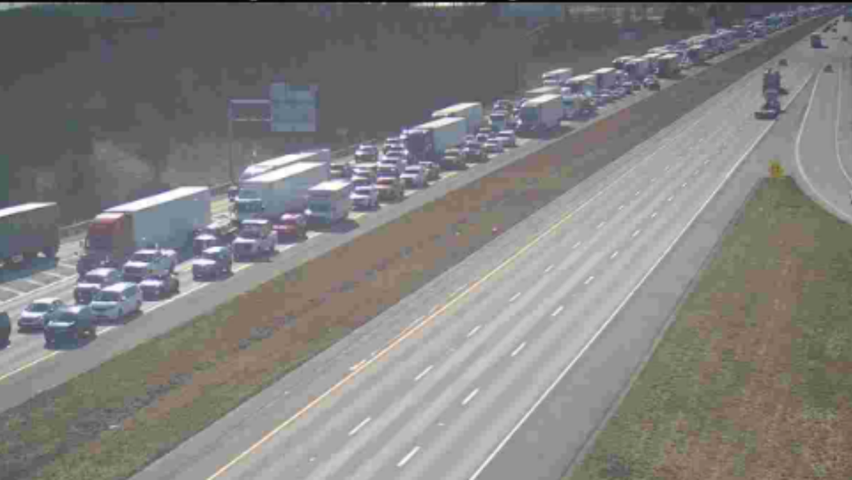 Fatal crash closes I-71 northbound near Kings Mills for hours