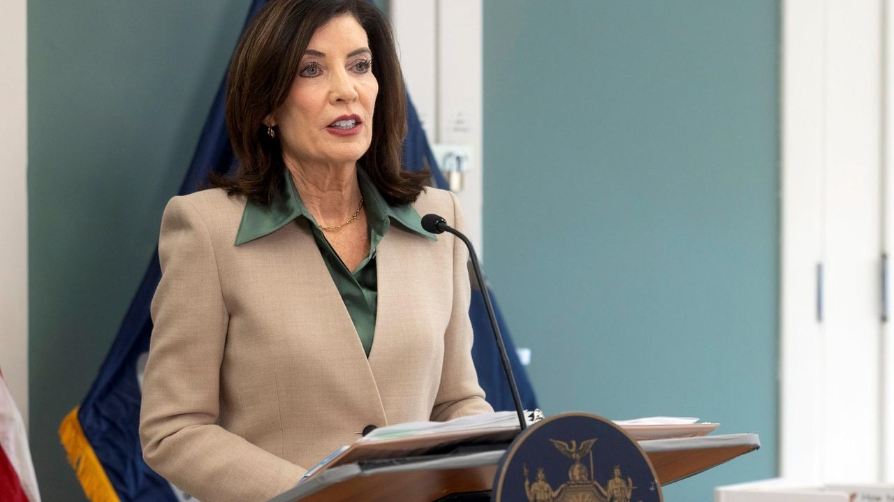 Hochul's budget includes 4.3% boost in school aid and streamlining of environmental reviews