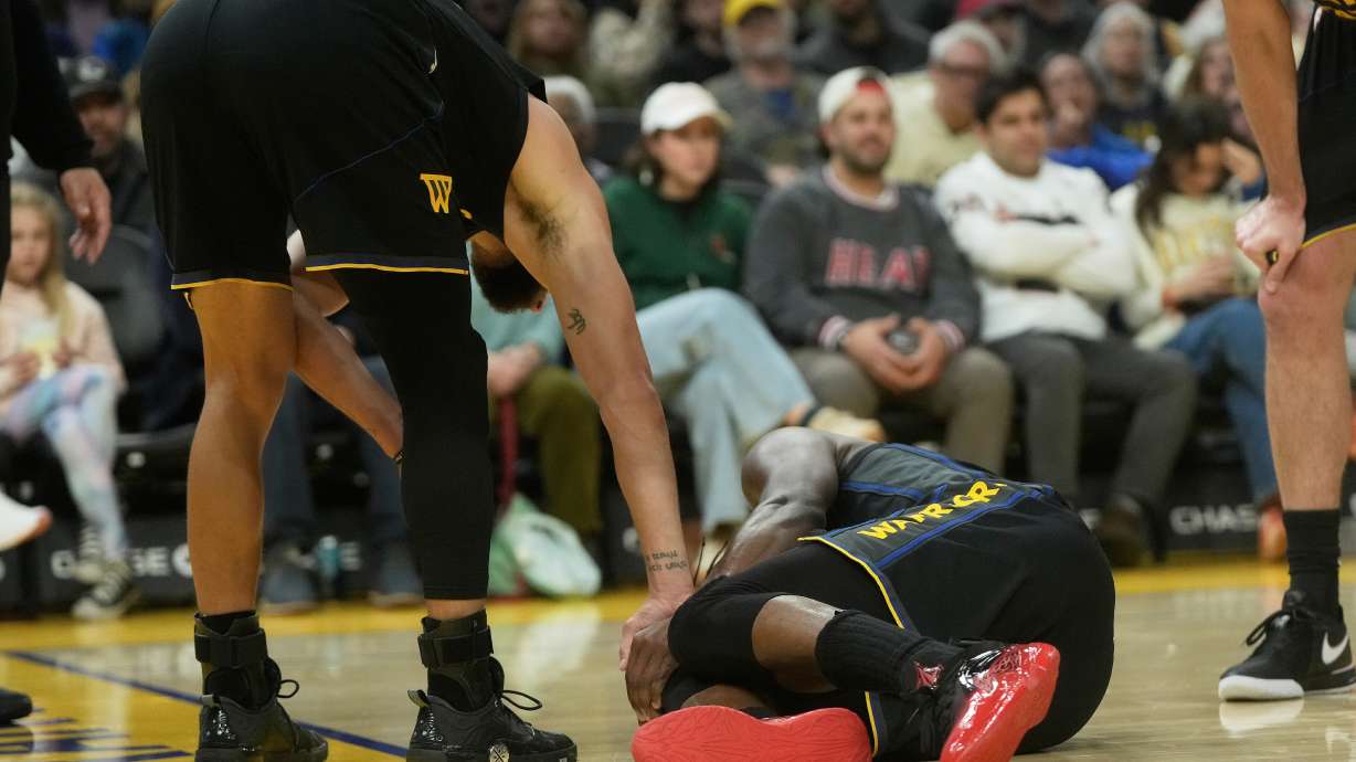 Warriors prepare to go forward without Jimmy Butler after season-ending right knee injury
