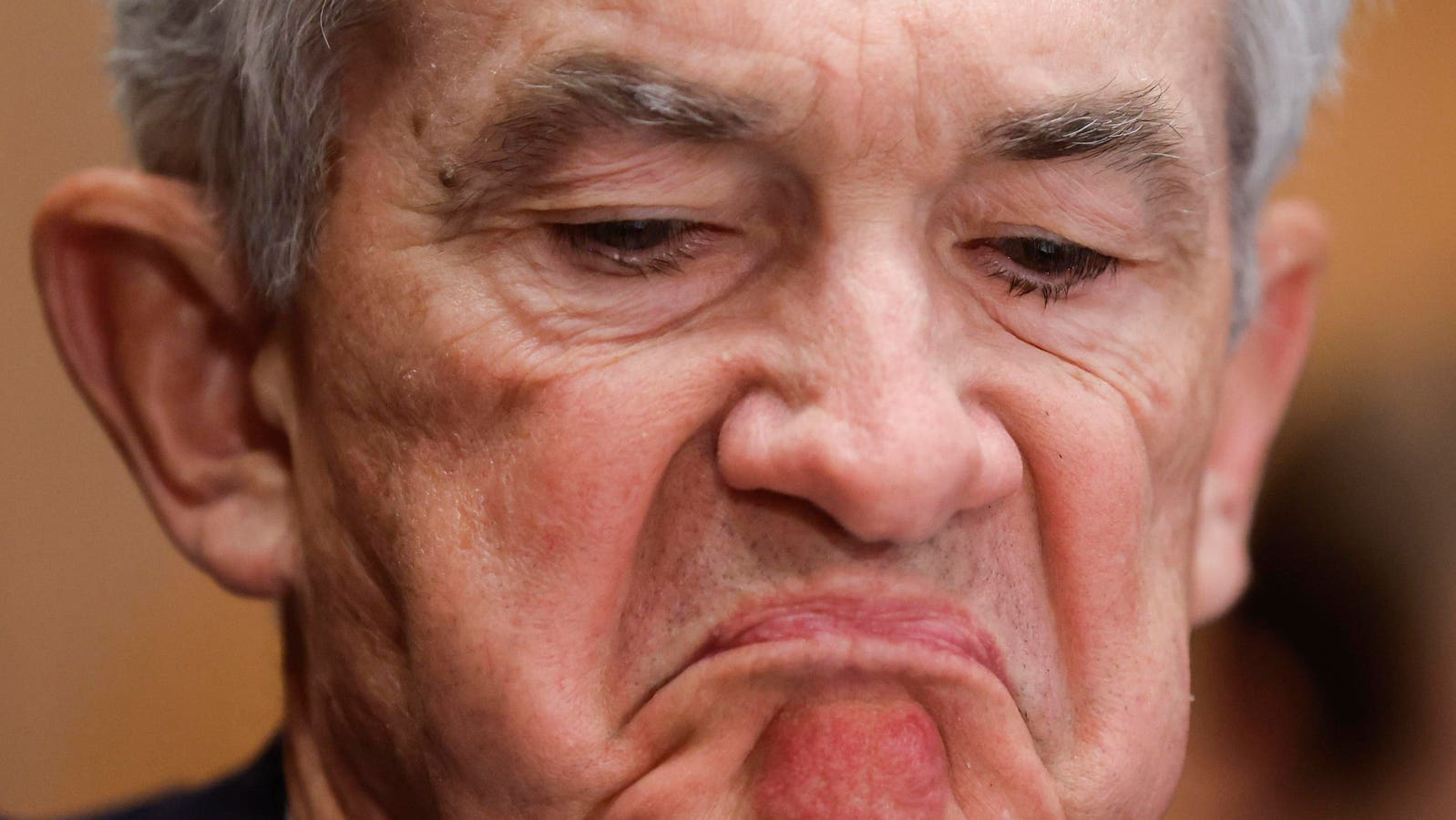 ‘It’s Now Happening’—Urgent $38 Trillion U.S. Dollar ‘Collapse’ Warning Issued As Markets Brace For Gold And Bitcoin Price Shocks