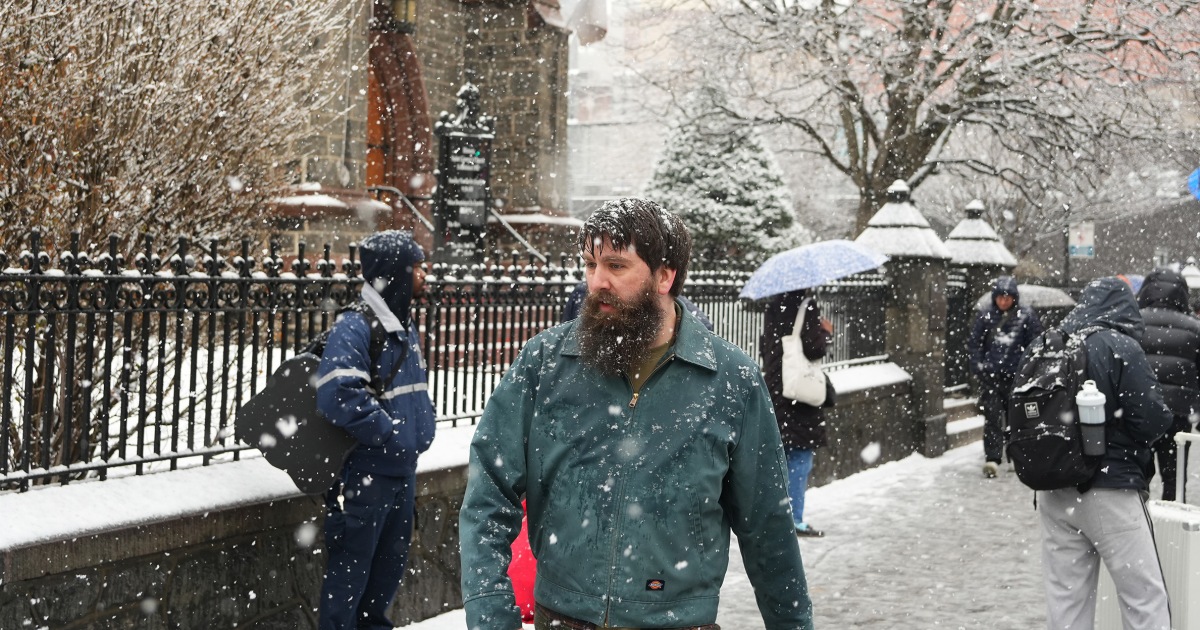 Arctic blast to bring subzero weather to Eastern states as winter storm brews