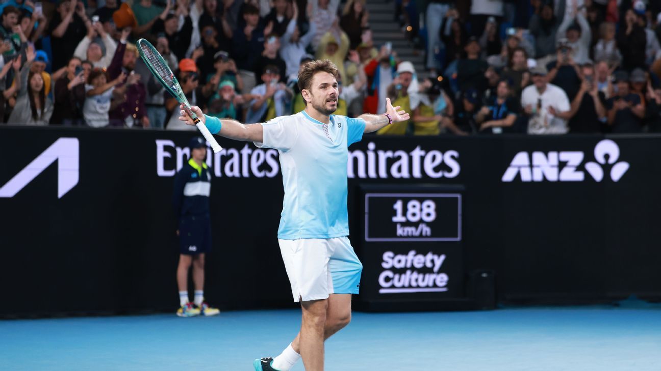 Stan Wawrinka makes rare Slam third round for a 40-year-old