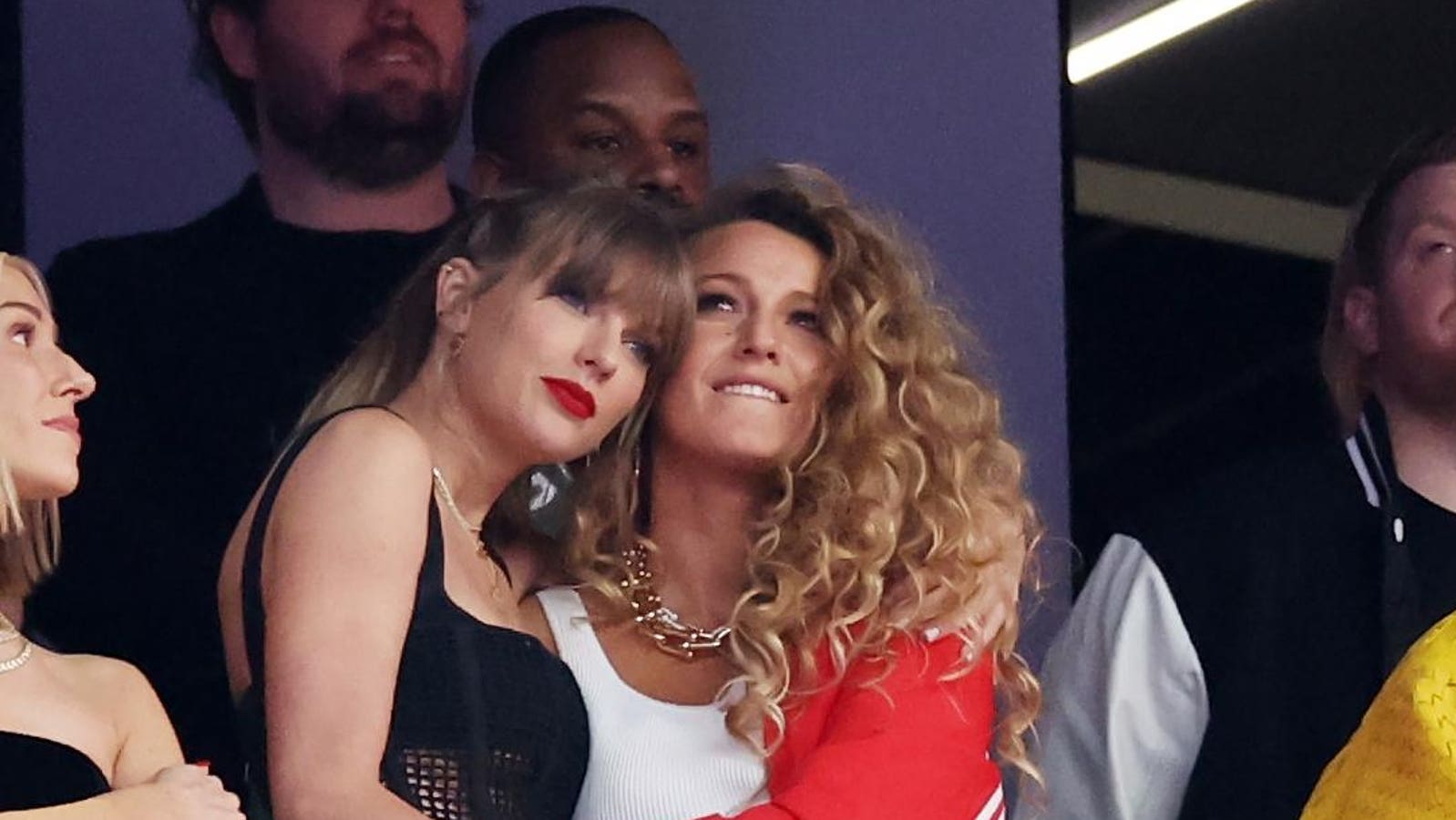 Read The Texts Taylor Swift And Blake Lively Exchanged About Justin Baldoni