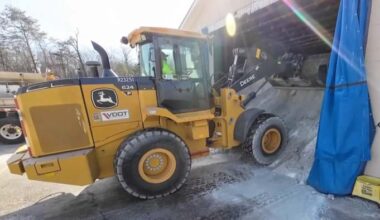 VDOT warns drivers to stay off roads during storm