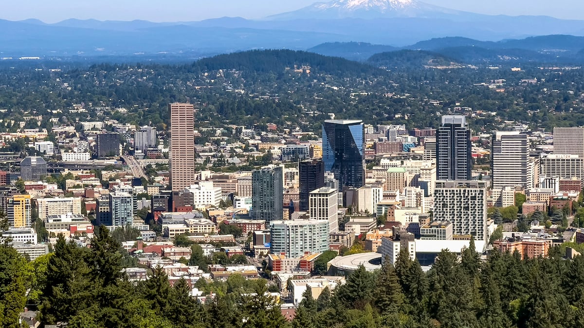 Oregon unemployment rate flat, but unexpected sectors lost jobs in December