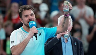 Australian Open: Stan Wawrinka enjoys beer on court after loss to Taylor Fritz