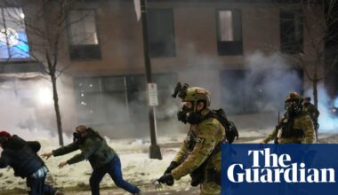 Federal agents use teargas on protesters outside ICE agents’ alleged Minneapolis hotel | Minneapolis