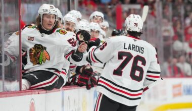 Blackhawks send forward Nick Lardis back to minors