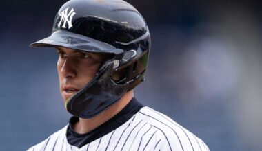 Yankees Infield Free Agent Makes Decision About MLB Return