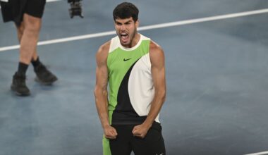 Carlos Alcaraz moves on to Australian Open semis with win