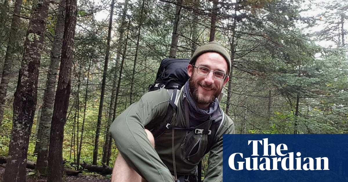 US DoJ opens federal civil rights investigation into killing of Alex Pretti | Trump administration