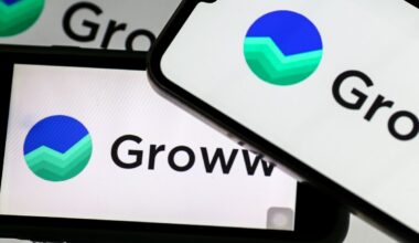 Groww Among Bidders for Prudential’s India Asset Management Firm