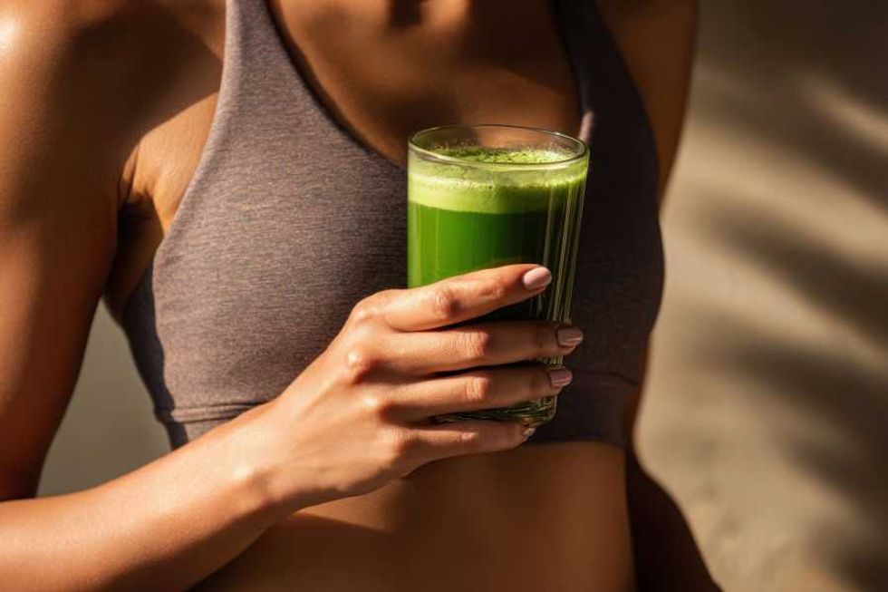 healthy food; healthy options; unhealthy food; fasting; juicing; supplements