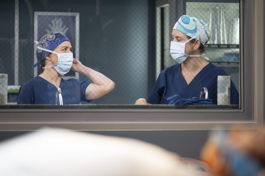 GREY’S ANATOMY - “Strip That Down” - Addison Montgomery returns to Grey Sloan, seeking assistance with a patient with a neurological condition. Bailey joins Owen and Blue on a paramedic ride-along. THURSDAY, JAN. 29 (10:00-11:00 p.m. EST) on ABC. (Disney/Anne Marie Fox) CATERINA SCORSONE, KATE WALSH