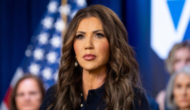 DHS increasing self-deportation stipend from $1,000 to $2,600