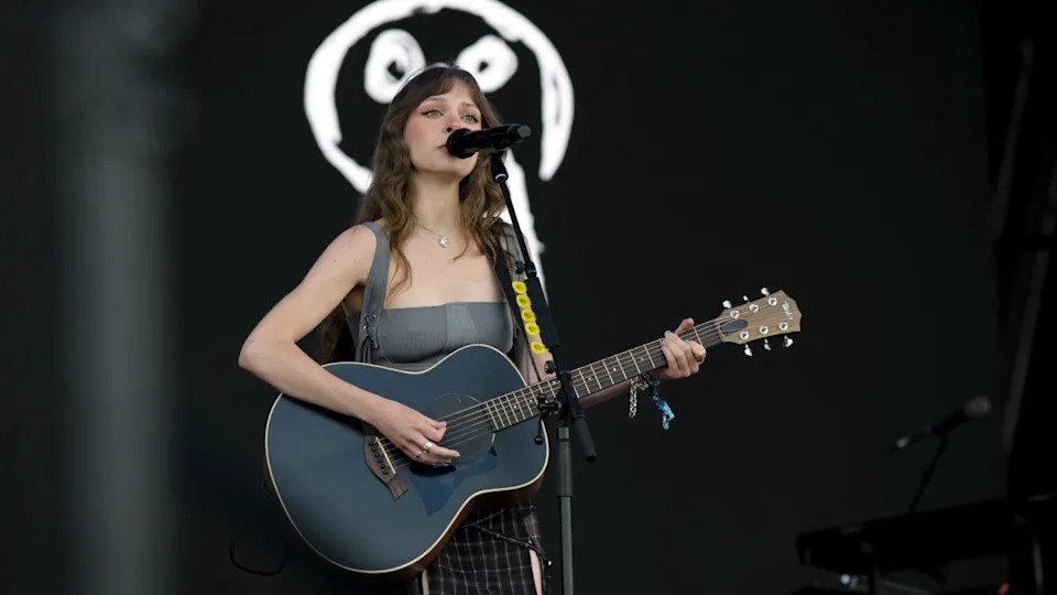 Holly Humberstone performs during Victorious Festival 2024 at Southsea Common on August 24, 2024 in Portsmouth, England.