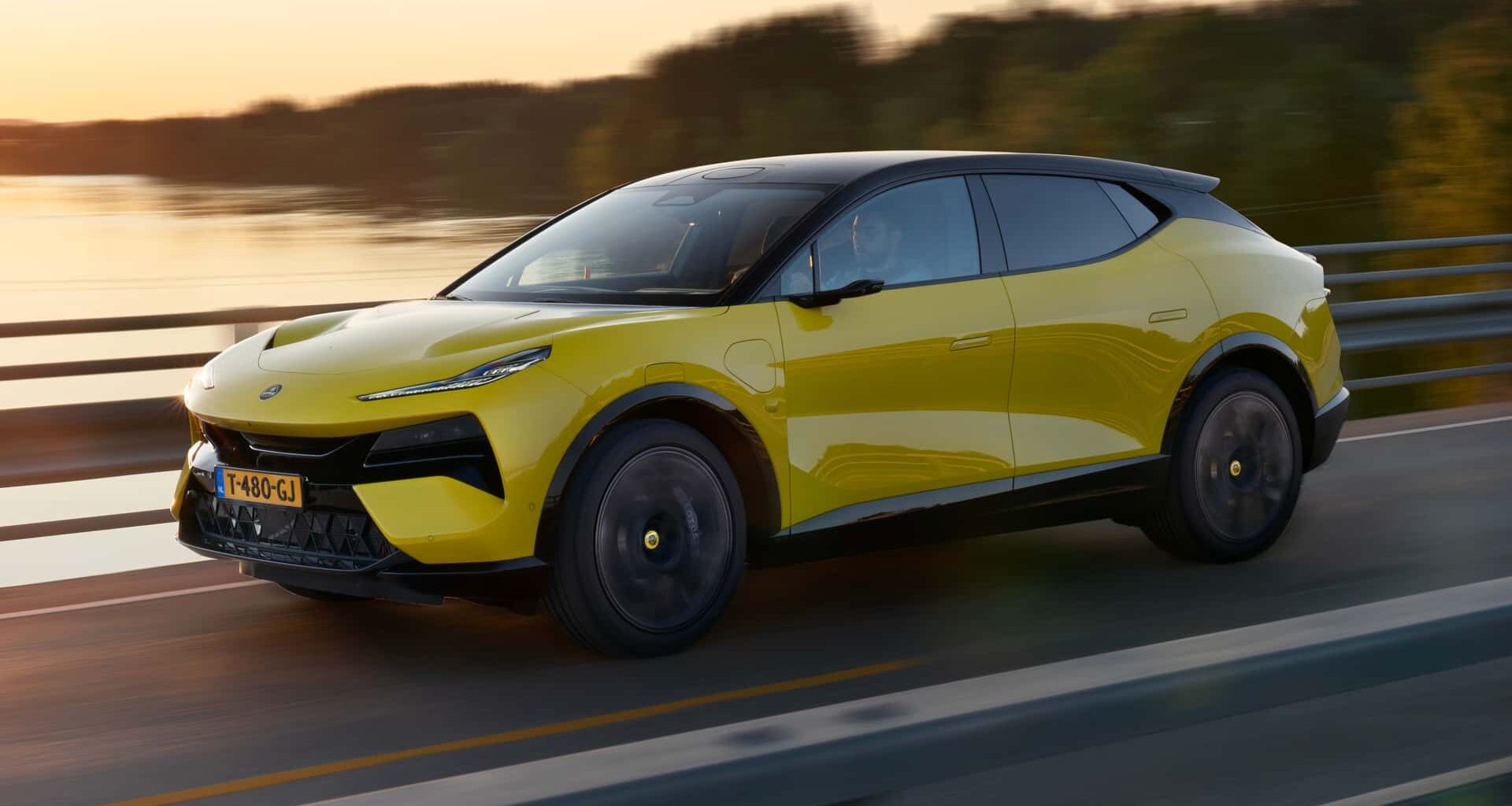 Canada’s Tariff Cut Just Made This High-Tech Chinese EV 50% Cheaper 