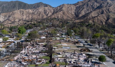 Wildefire debris removal contiues in California