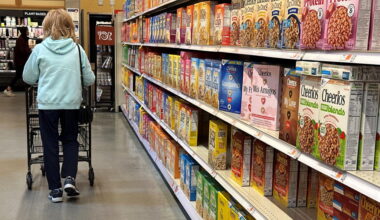 Announcent to remove petroleum-based synthetic" food dyes, in Medford