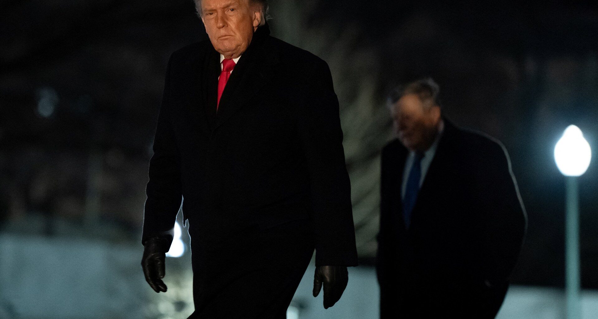 Trump undermines key allies UK and France before Davos visit | Trade War News