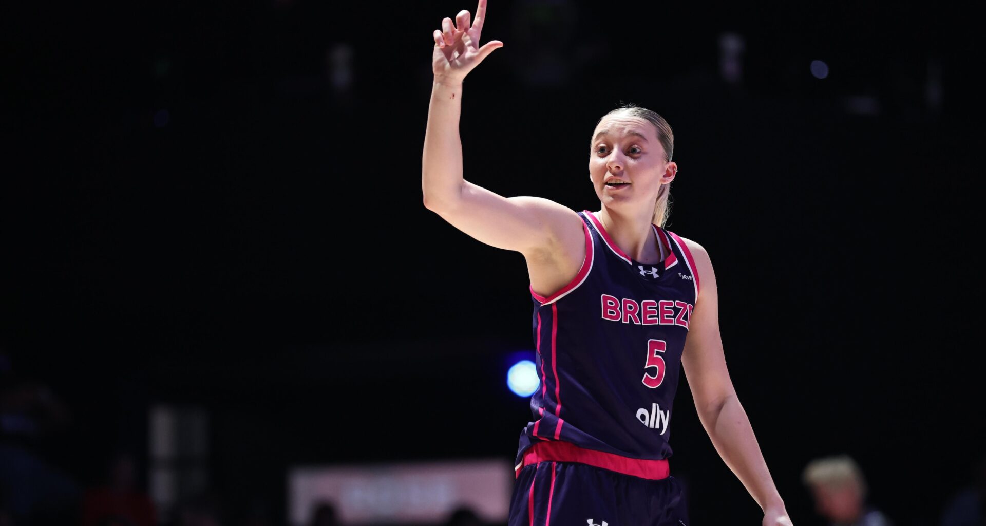 Paige Bueckers Teams with Cameron Brink, Excites Fans in Breeze's Unrivaled Win