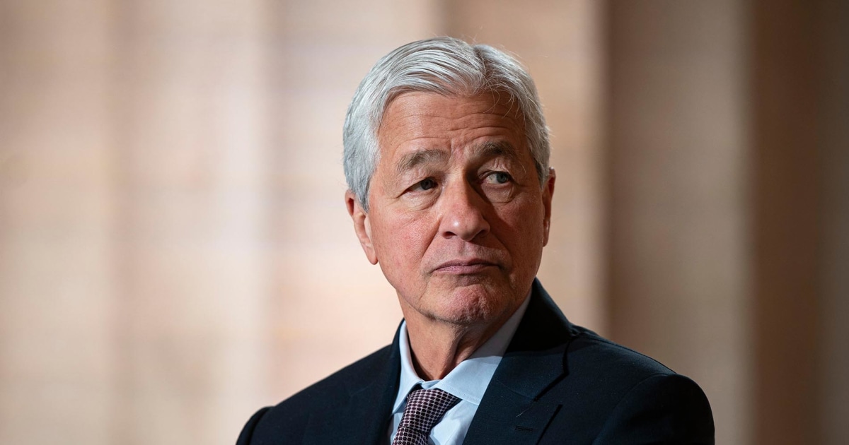 Trump sues JPMorgan, Jamie Dimon over alleged 'debanking'