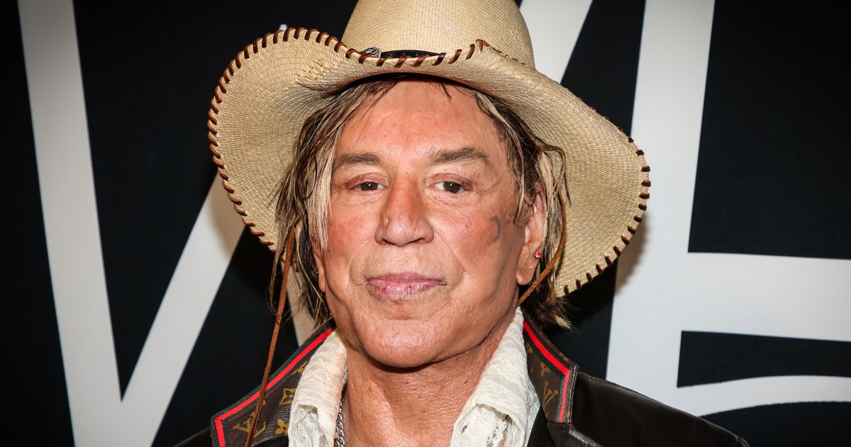 Mickey Rourke wrestling with bills, appealing to fans for help on back rent
