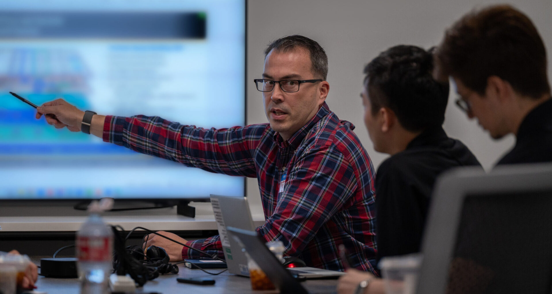 Air Force says AI tools outperform human planners in 'battle management' experiment