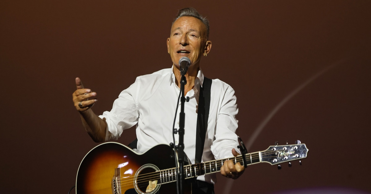 Bruce Springsteen slams ICE, Trump in new song dedicated to the people of Minneapolis